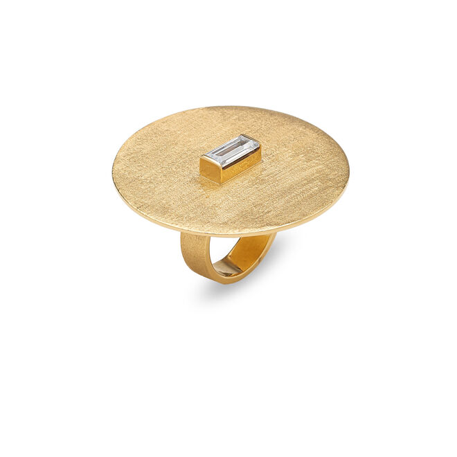 Anel em prata dourada com zircão, €190, Rocha Carvão 