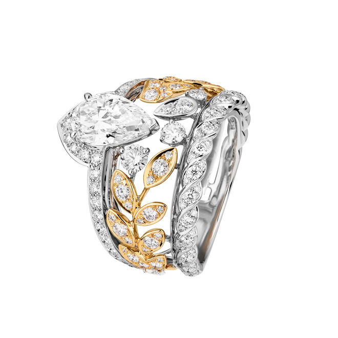 Anel Ble Gabrielle da coleção Le Paris Russe de Chanel em ouro com diamantes, Chanel 