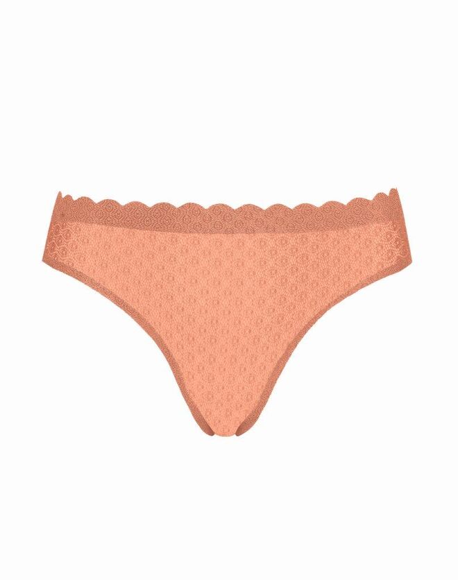 Cueca Zero Feel Lace, €16,90, sloggi