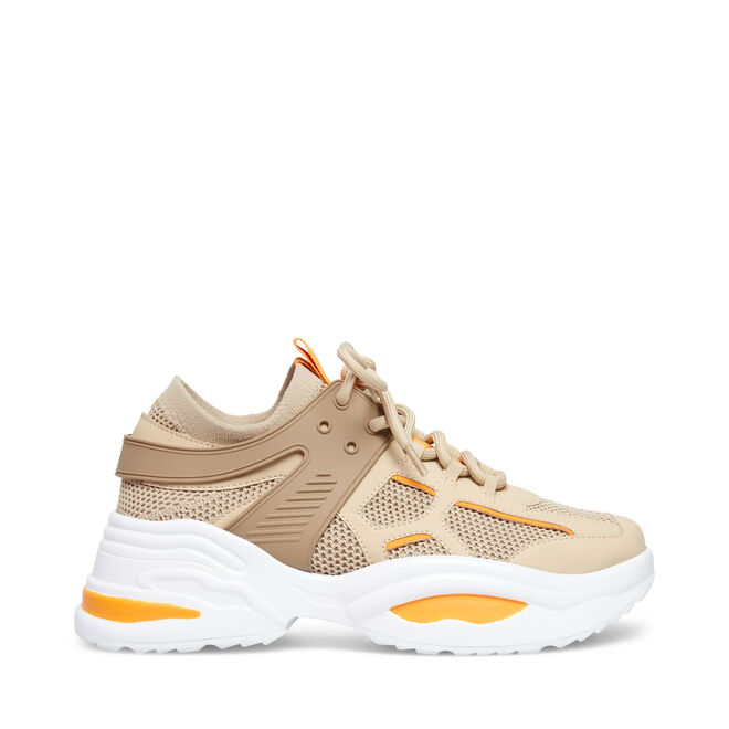 Ténis, €119,99, Steve Madden