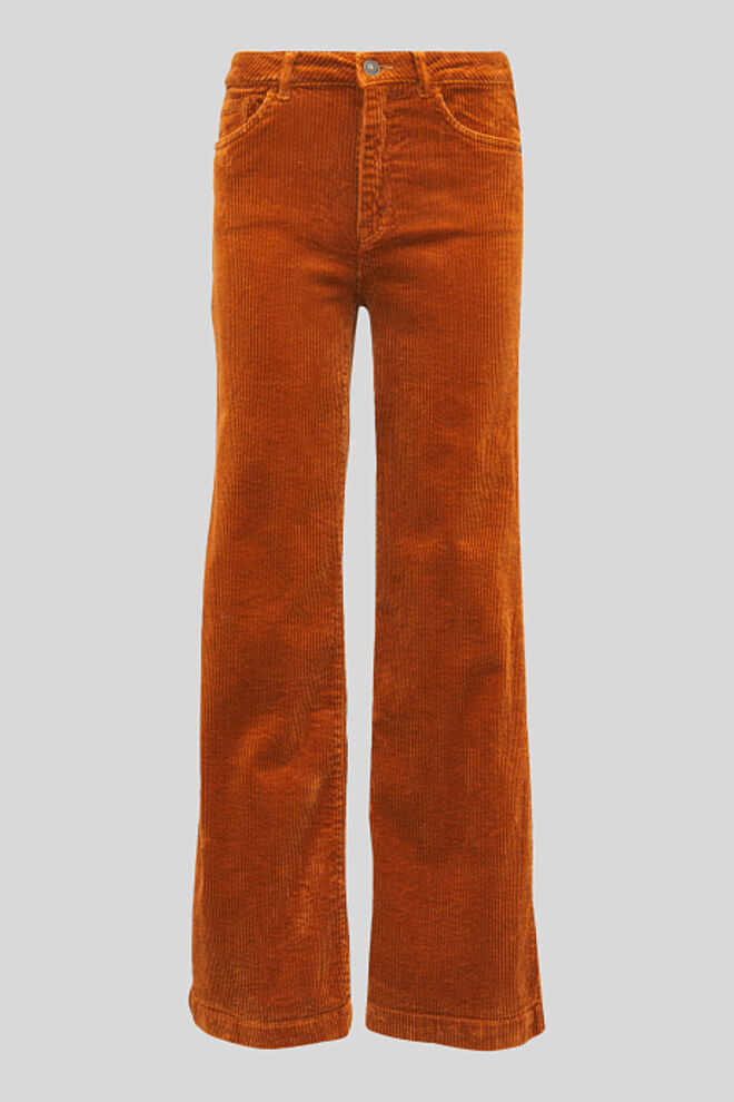 Calças, €29,90, C&A 