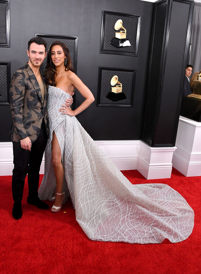 Kevin Jonas e Danielle Jonas em J'Aton Couture