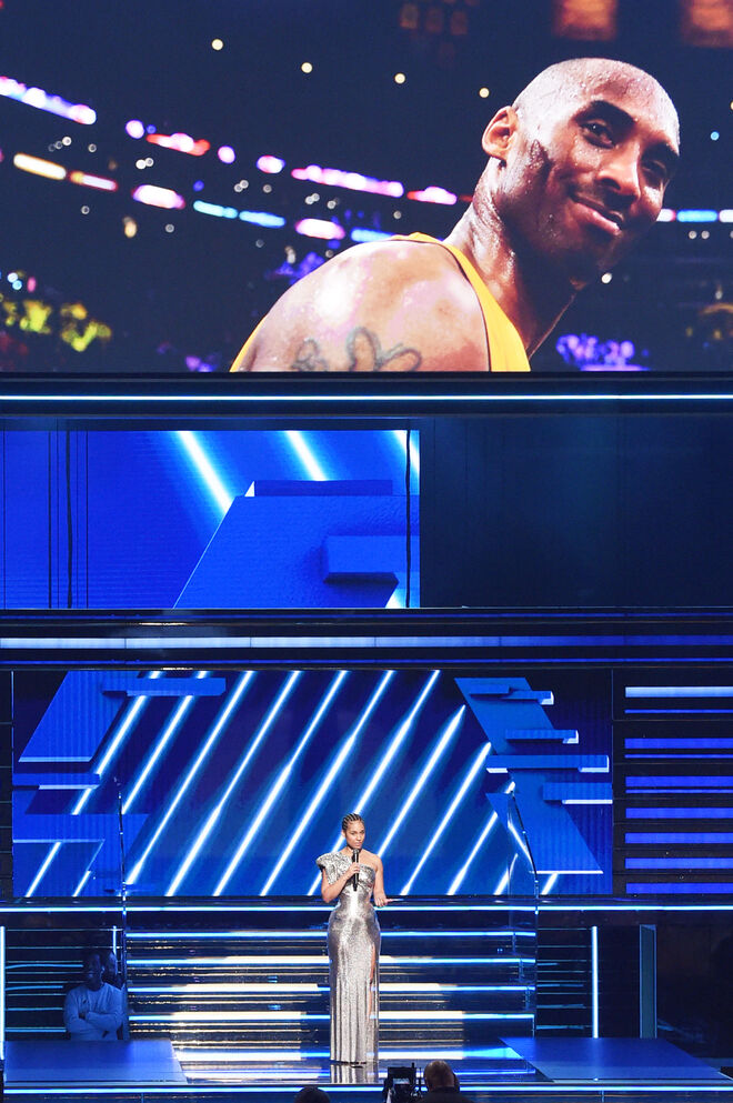 Alicia Keys na abertura da cerimónia dos Grammys 2020