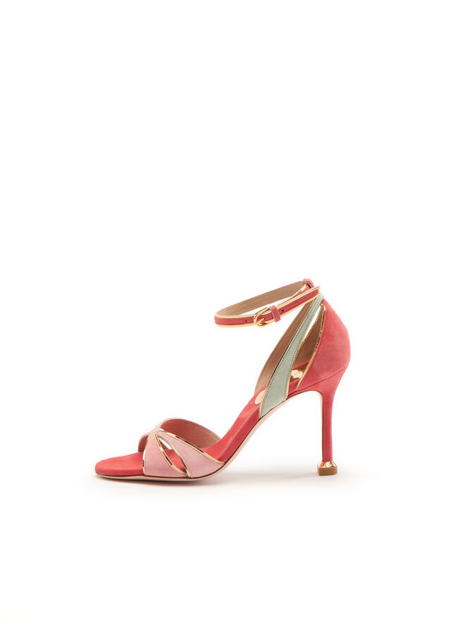 Sandálias Saint Tropez, €289, Luís Onofre