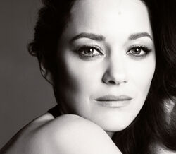 Marion Cotillard é o novo rosto do icónico Chanel nº.5