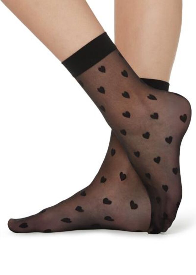 Meias, €3,95, Calzedonia