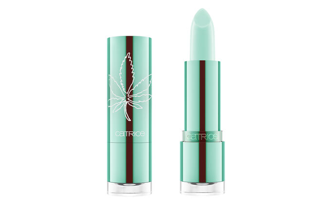 Bálsamo labial Hemp & Mint Glow no tom 010 High on Life, €5,69, Catrice