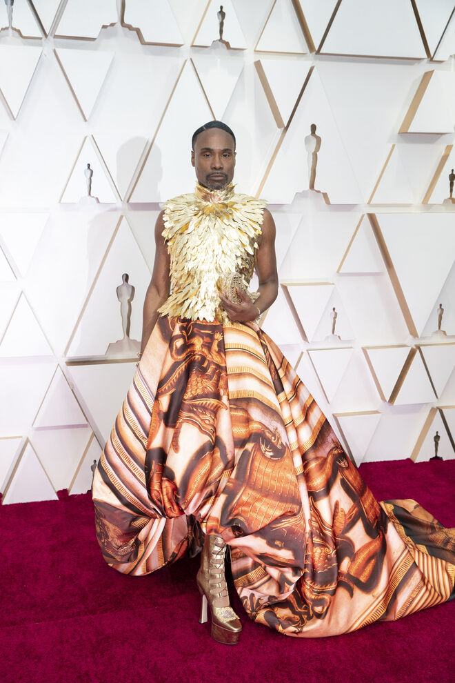Billy Porter em Giles Deacon Couture e joias Swarovski 