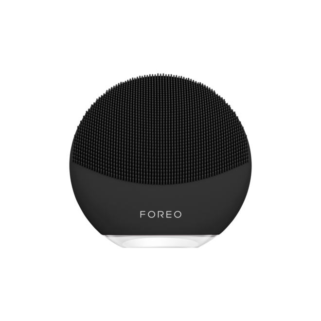 LUNA mini 3 no tom Midnight, €159, FOREO, em www.foreo.com
