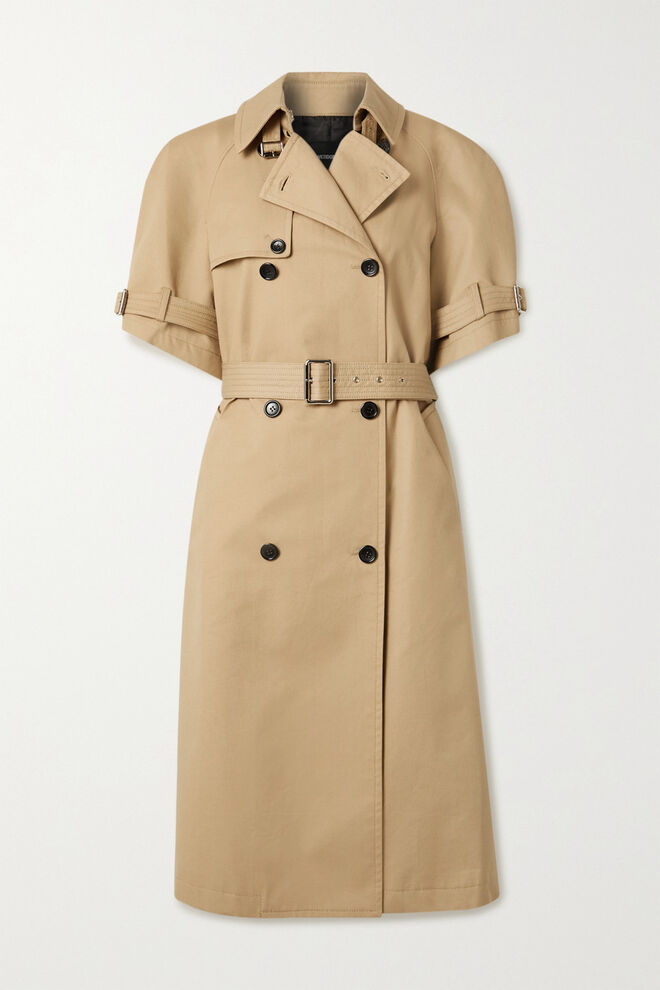 Trench coat, €624, WE11DONE, em net-a-porter.com 