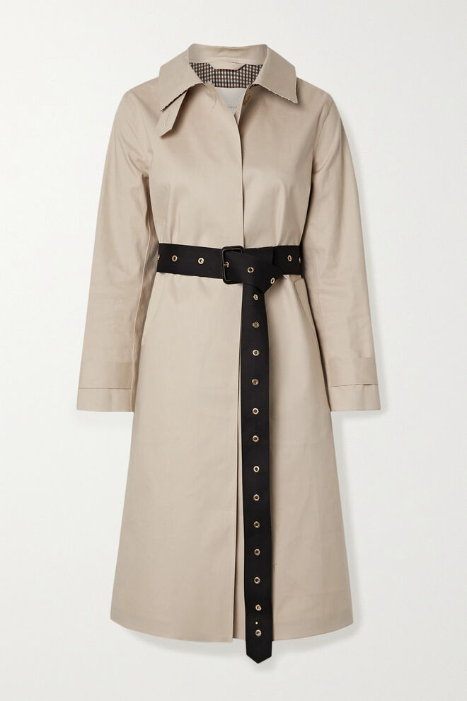 Trench coat, €1290, Mackintosh, em net-a-porter.com 