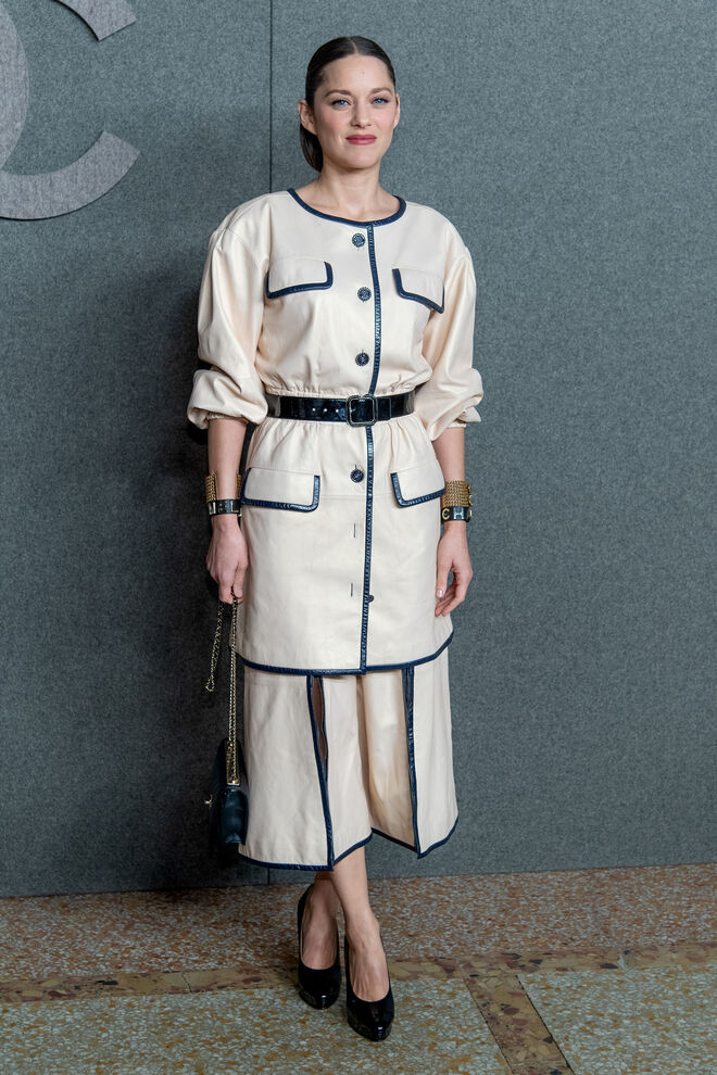 Marion Cotillard no desfile Chanel Metiers d'Art 2018/19 no Metropolitan Museum of Art, em Nova Iorque, a 4 de dezembro de 2018