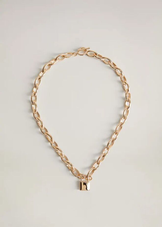 Colar, €15,99, Mango