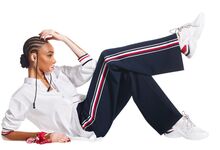 Tommy Hilfiger Icons comemora o 35º aniversário da marca