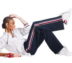 Tommy Hilfiger Icons comemora o 35º aniversário da marca