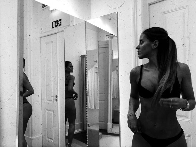 CAROLINA PATROCÍNIO, APRESENTADORA DE TELEVISÃO | "Dentro de todas as mulheres fortes existe uma menina que em algum momento da vida duvidou da sua força, resiliência e questionou a sua capacidade. Muitos foram os momentos que marcaram a minha transformação e superação para me sentir capaz. Hoje sei que o meu maior poder feminino é o facto de confiar/acreditar em mim propria."