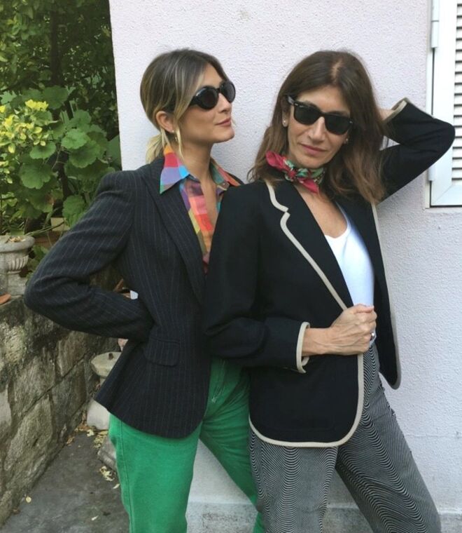 SOFIA MOSER LEITÃO, MODELO | “Como poderia representar a palavra ‘força’ senão estando ao lado da mulher que mais admiro? A minha mãe é sem dúvida a pessoa mais forte que conheço. Esta não é a minha melhor fotografia, mas é uma fotografia que gosto muito pois estou com o meu maior pilar, a pessoa que mais me apoiou em todas as decisões que fiz. Sem o exemplo da minha mãe, eu não teria a força que tenho.”