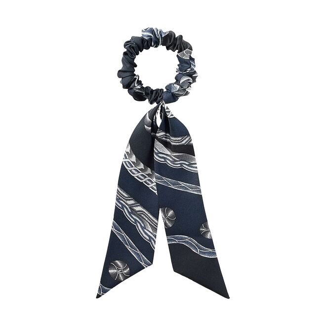 Scrunchie Bella, €182, Hermès