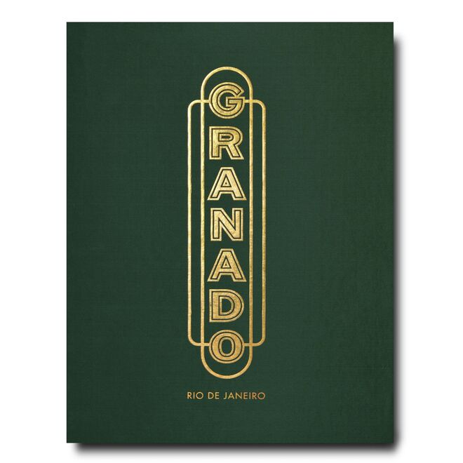 ‘Granado’, 221 páginas, edição especial (35 x 26 cm), €175, Editora Assouline