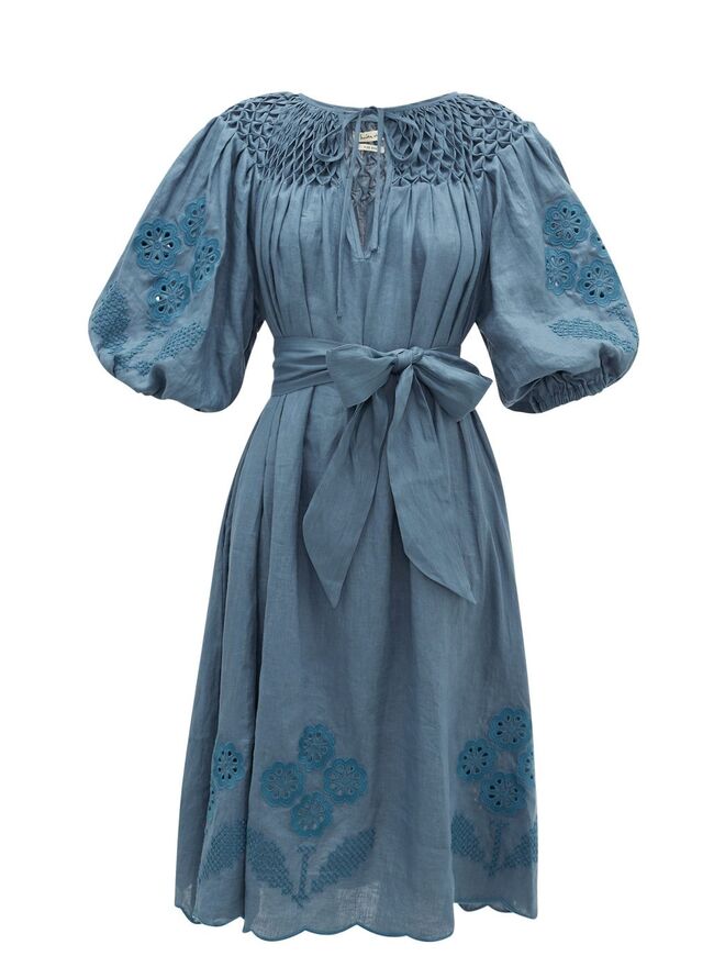 Vestido, €481, Innika Choo, em matchesfashion.com