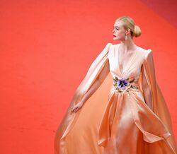 Os vestidos de Elle Fanning