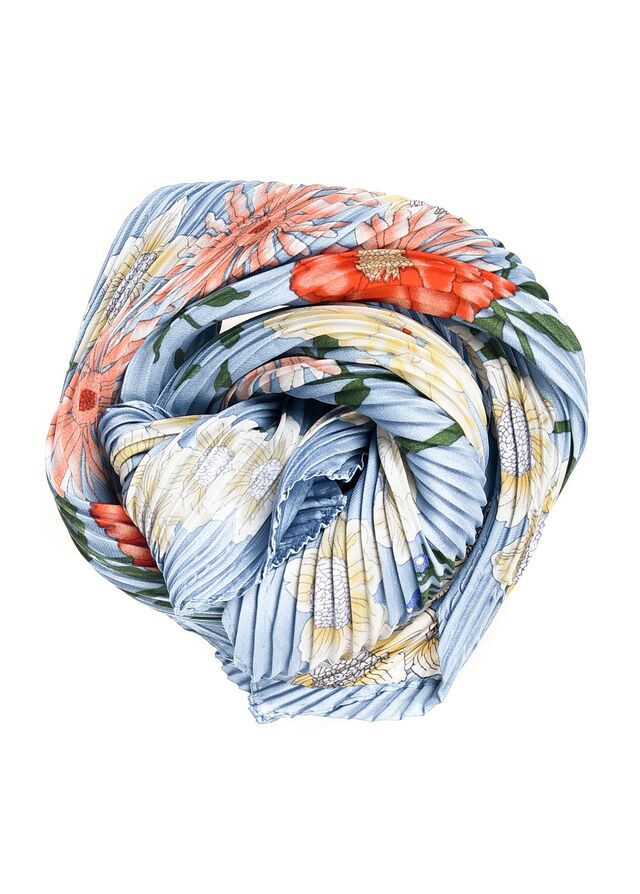 Lenço, €9,99, Natura 