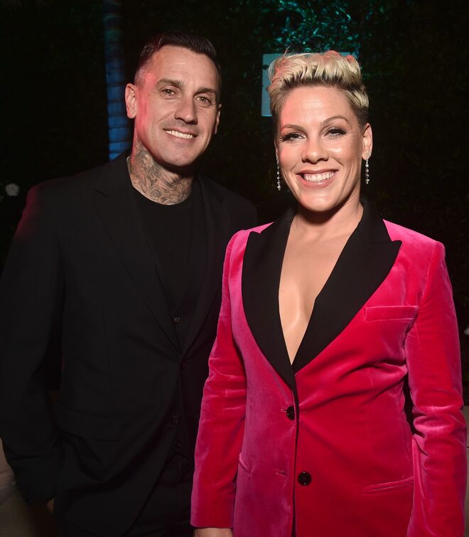Pink | A cantora falou ao The Guardian, em 2017, sobre a sua vida sexual com o marido Carey Hart, ao dizer: "Há momentos em que não há sexo durante um ano"