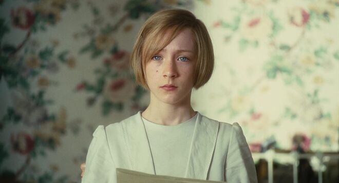 Saoirse Ronan em 'Expiação' (2007)
