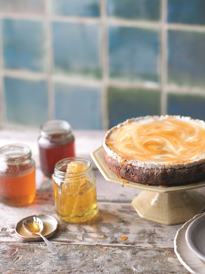 Cheesecake. Spoonfuls of Honey. Recipes from around the world, Hattie Ellis. Rizzoli, € 18 (aproximadamente). 