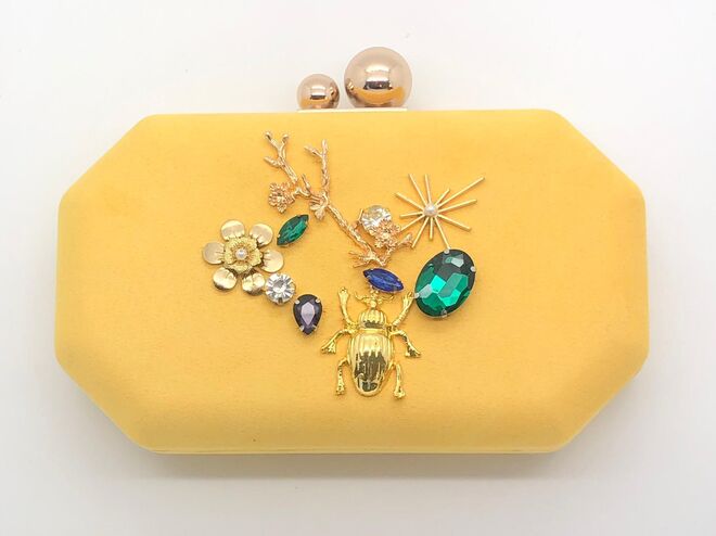 Clutch California Poppy, €98, Alice Trewinnard X Cata Vassalo
