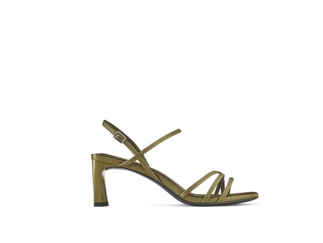 Sandálias, €34,99, Rita Ora X Deichmann