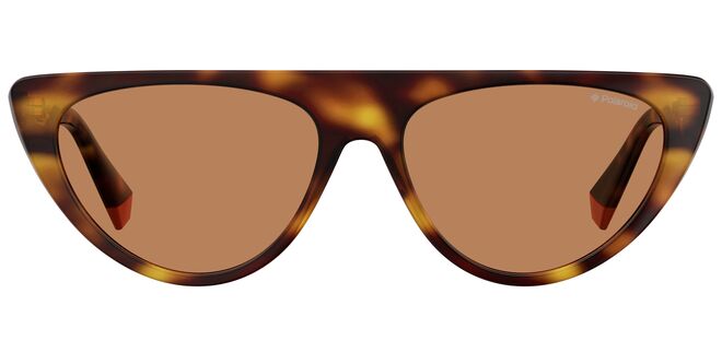 Óculos de sol, €55, Polaroid