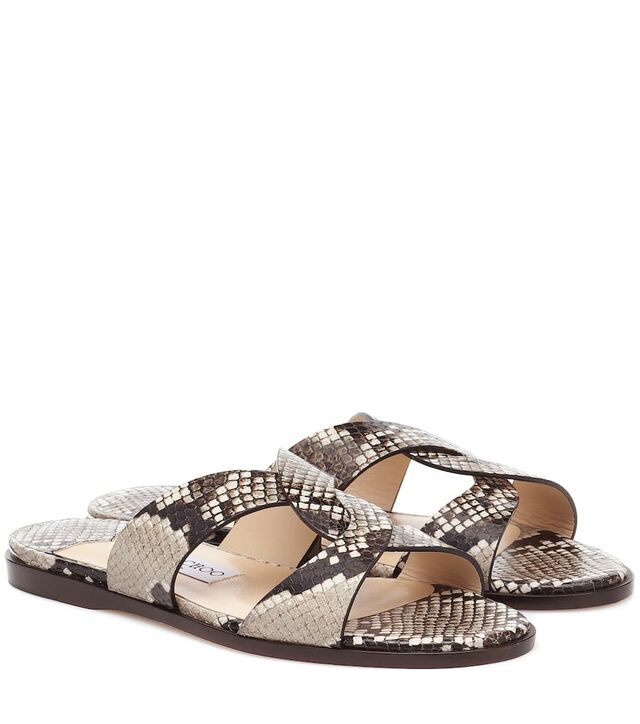 Sandálias Jimmy Choo, €385, em mytheresa.com