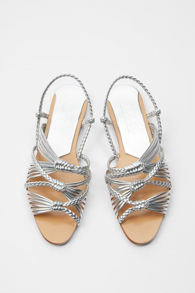 Sandálias Zara, €29,95