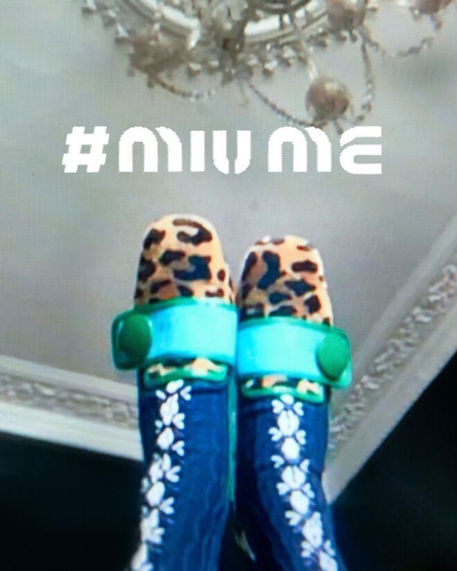 O desafio começou com a partilha de Harriet Verney, editora de moda de uma revista inglesa.