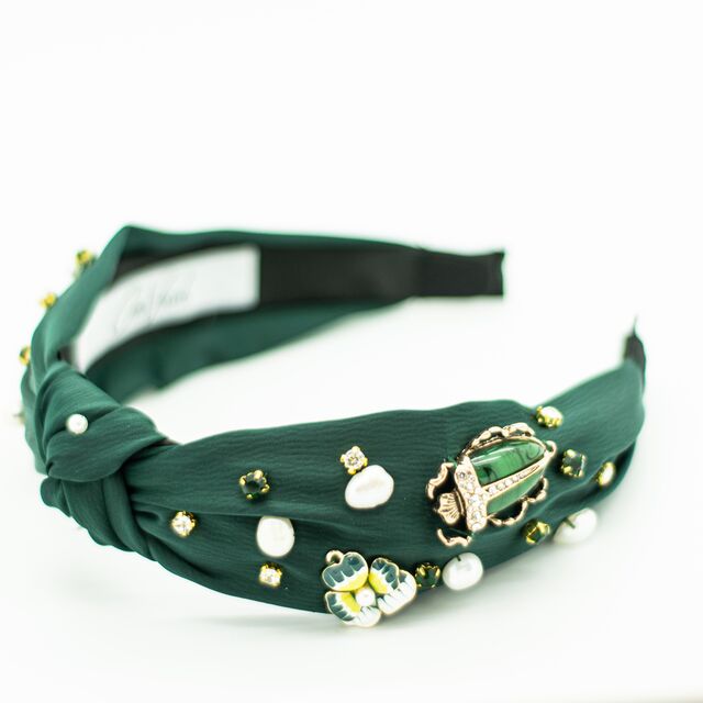 Bandolete Circe Amanda, €60, Cata Vassalo