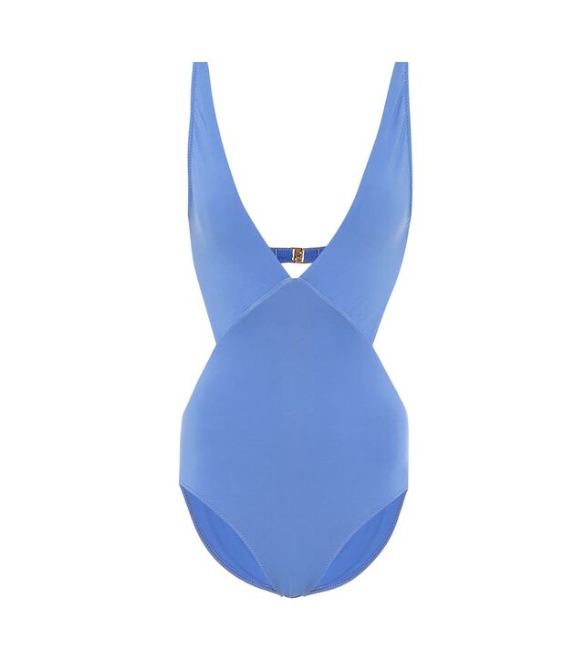 Fato de banho Melissa Obadash, €283, em mytheresa.com