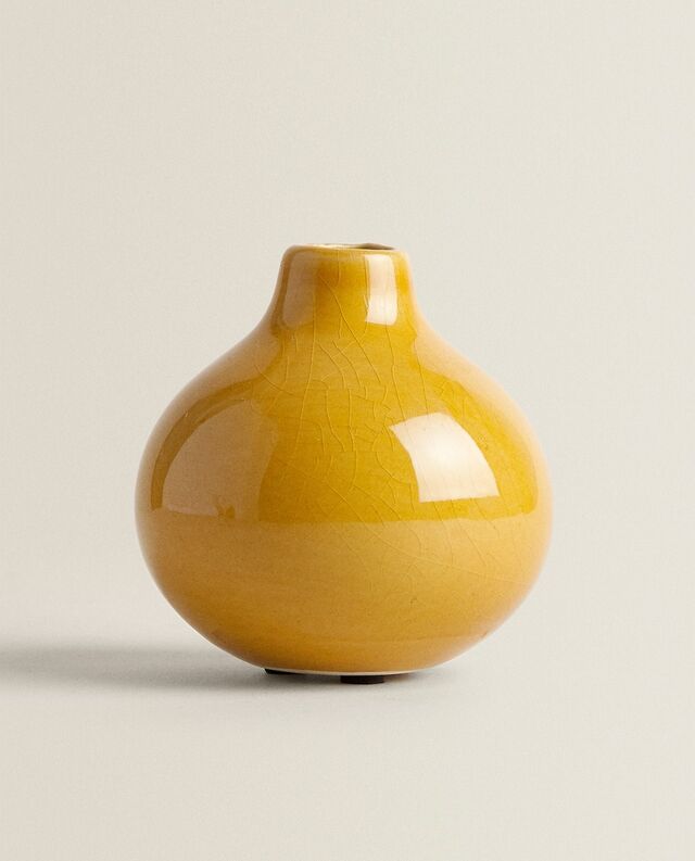 Jarra pequena, €5,99, Zara Home