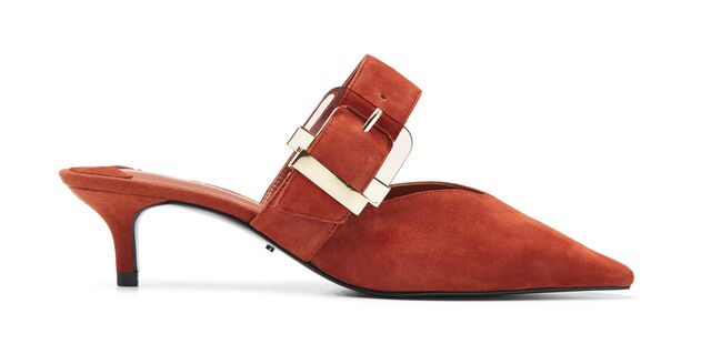 Mules, €29,99, Violeta by Mango