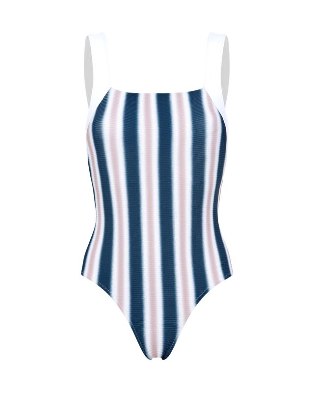 Fato-de-banho BO, €120, Latitid