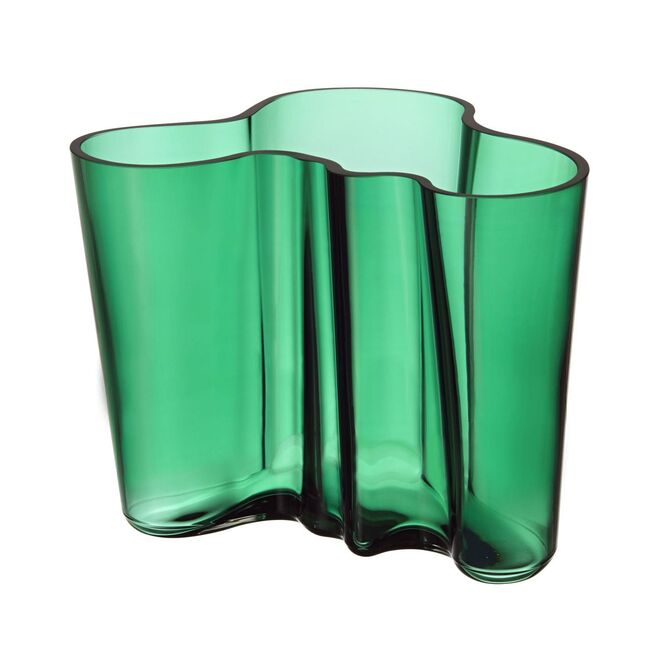 Jarra Alvar Aalto Collection, €139, Iittala