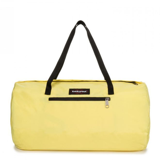 Saco, €45, Eastpak