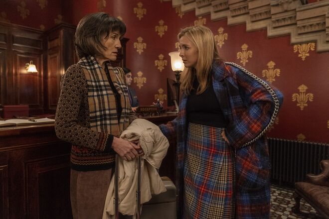 Temporada 3 episódio 7 | Casaco e saia Charles Jeffrey