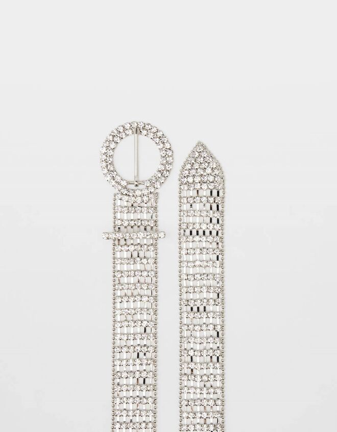 Cinto Bershka, agora €9,59 (antes, €15,99)