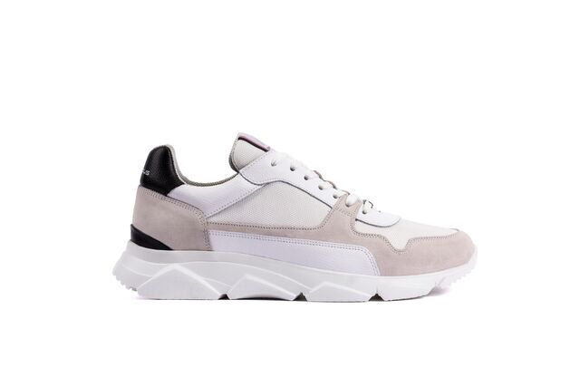 Ténis Ambitious, agora €107,10 (antes, €119)