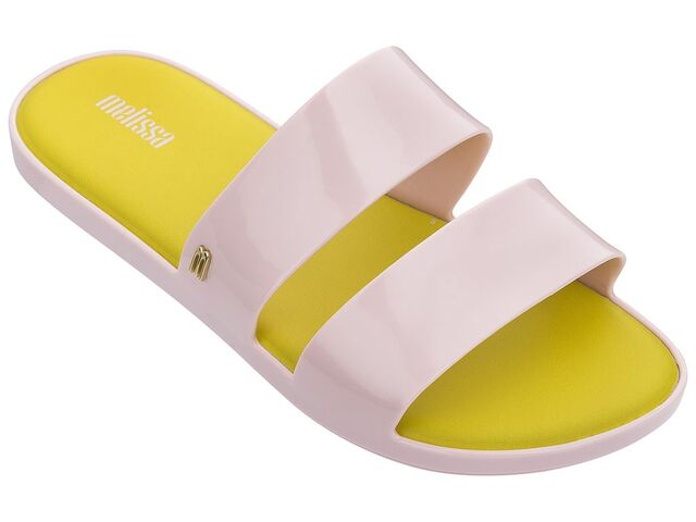 Sandálias Melissa, agora €38,50 (antes, €55)