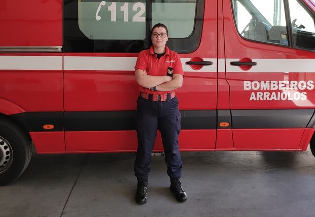 Rita Faria tem 32 anos e é bombeira nos Bombeiros Voluntários de Arraiolos.