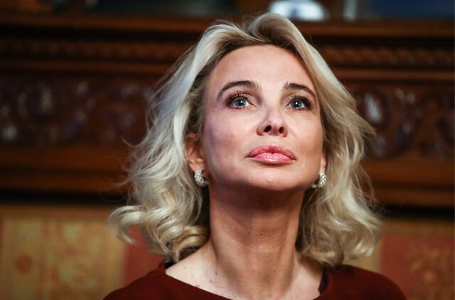 Corinna zu Sayn-wittgenstein, a mulher que revelou os milhões endereçados a Juan Carlos que não passaram por Espanha.