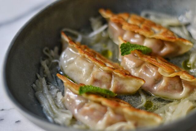 Gyozas de cozido à portuguesa.