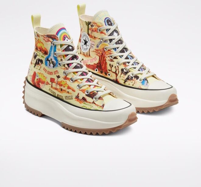 Converse Run Star Hike Twisted Resort, €120